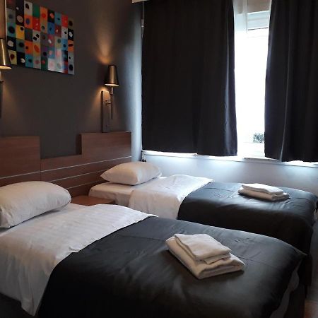 Hotel Auberge Van Strombeek Jette Exteriör bild