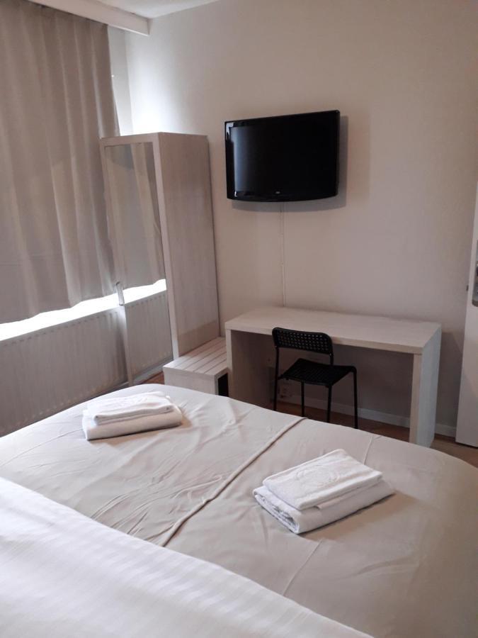 Hotel Auberge Van Strombeek Jette Exteriör bild