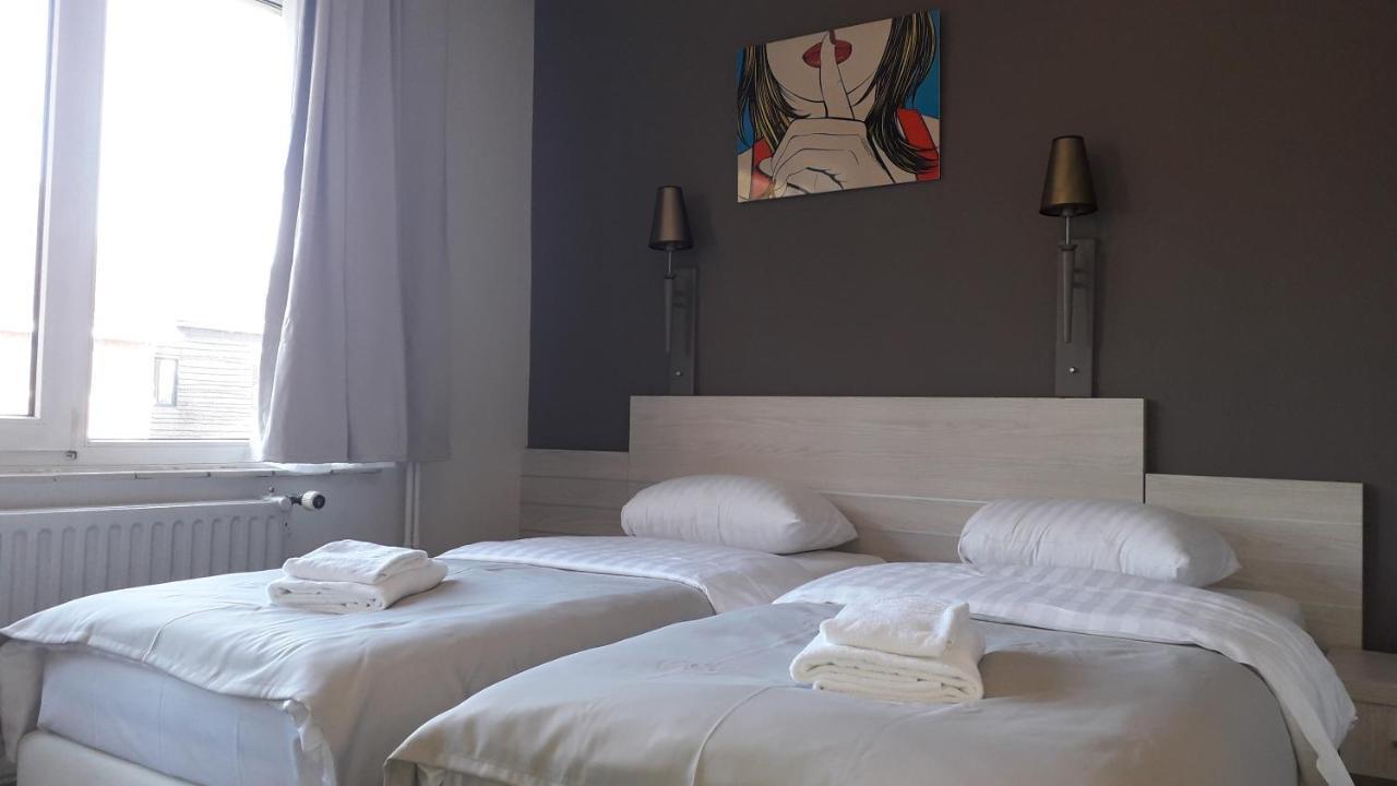 Hotel Auberge Van Strombeek Jette Exteriör bild