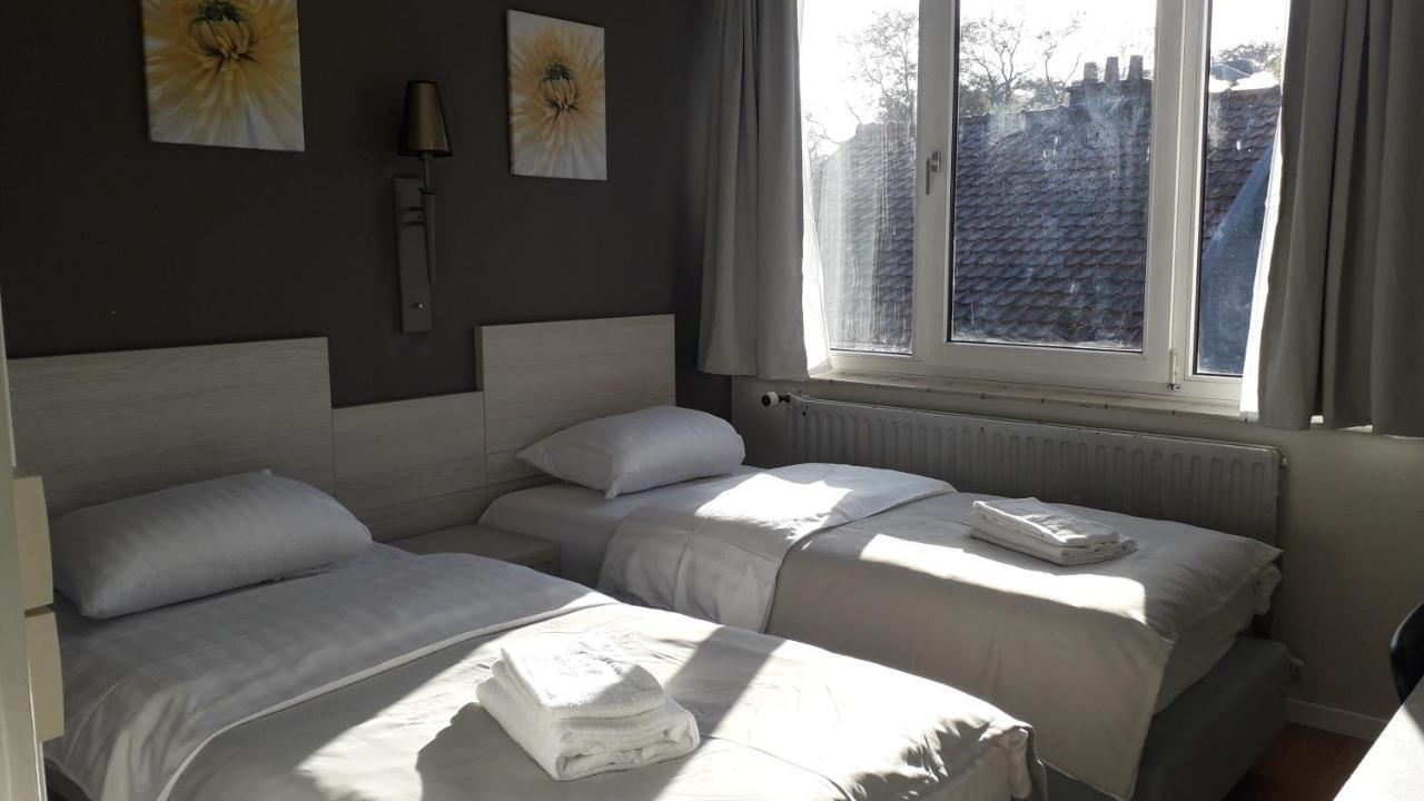 Hotel Auberge Van Strombeek Jette Exteriör bild